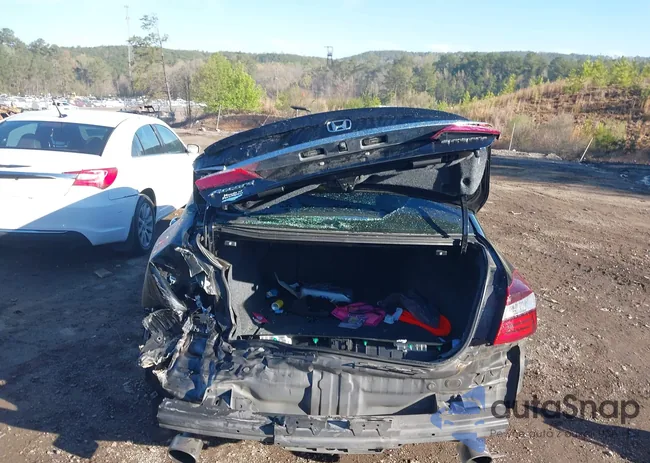 1HGCR2F54HA264881: 41881145