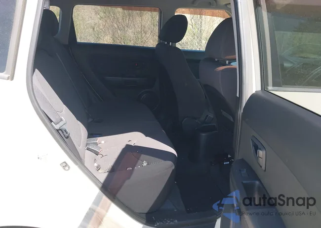 KNDJT2A51C7395271: 41882237