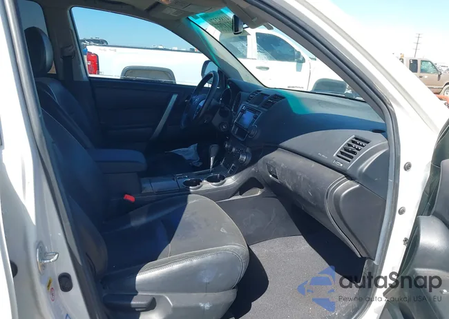 5TDZK3EH6DS106053: 41882370