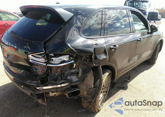 WP1AA2A24HKA84898: 41882478