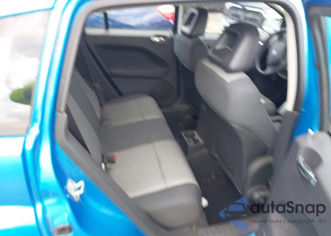 1B3HB48BX8D774210: 41882644