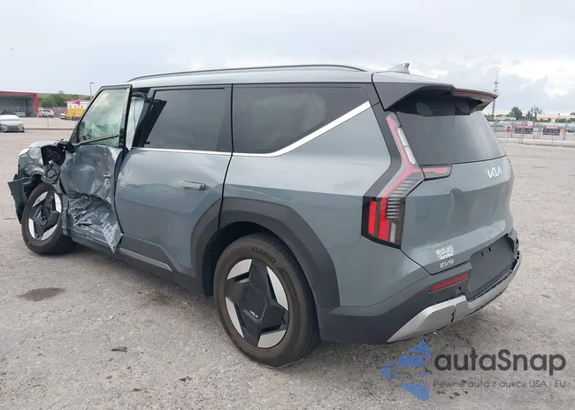 KNDAFFS55R6033424: 41881785