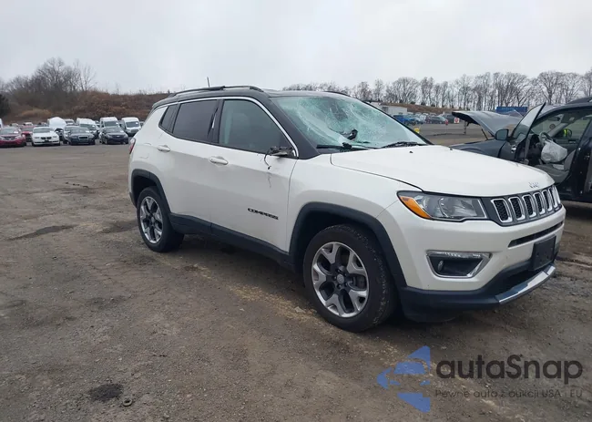 3C4NJDCB7JT348986: 41883361