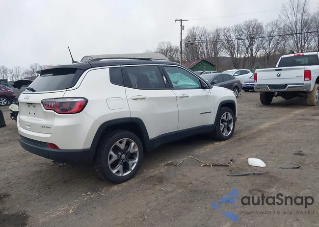 3C4NJDCB7JT348986: 41883361