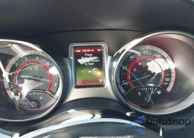 3C4PDCGG7HT556604: 41883469