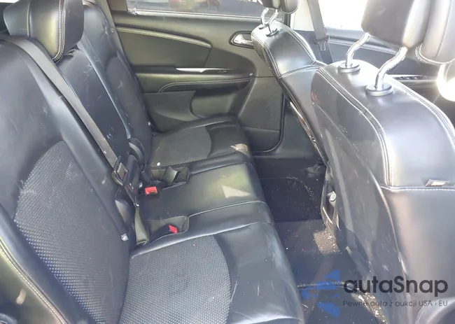 3C4PDCGG7HT556604: 41883469