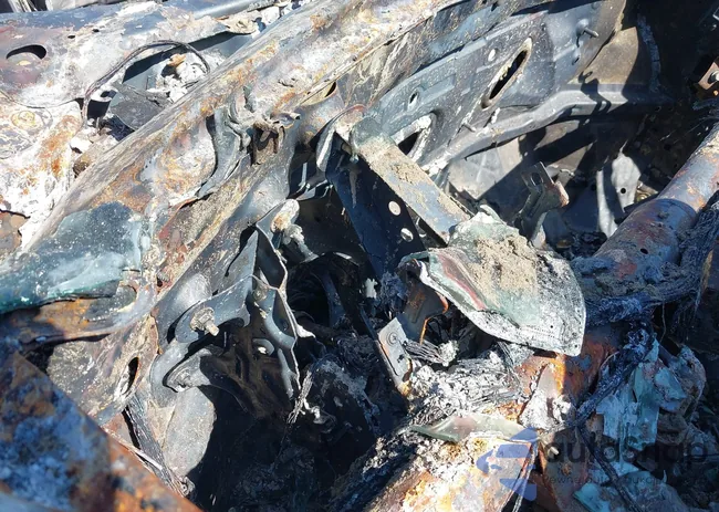 1N4AL3AP9FC233865: 41882864