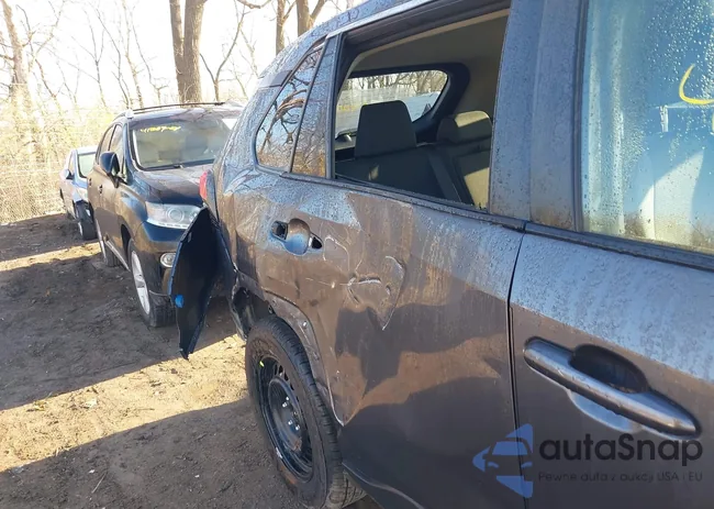 2T3G1RFV0RW485221: 41884009