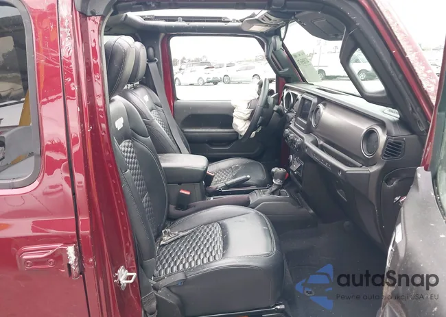 1C4HJXDN5MW840857: 41885671