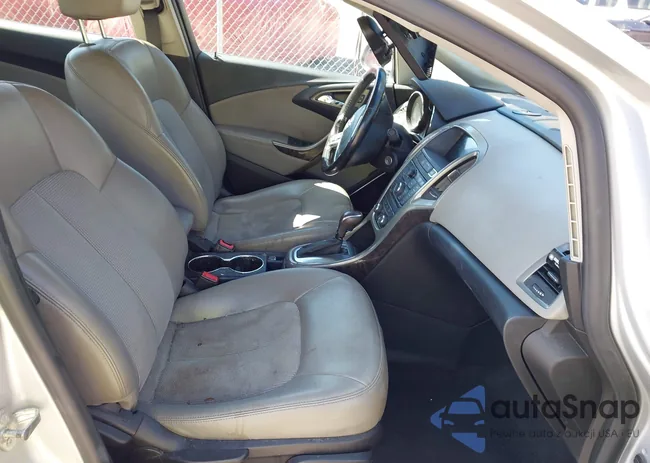 1G4PP5SK6D4222154: 41886417