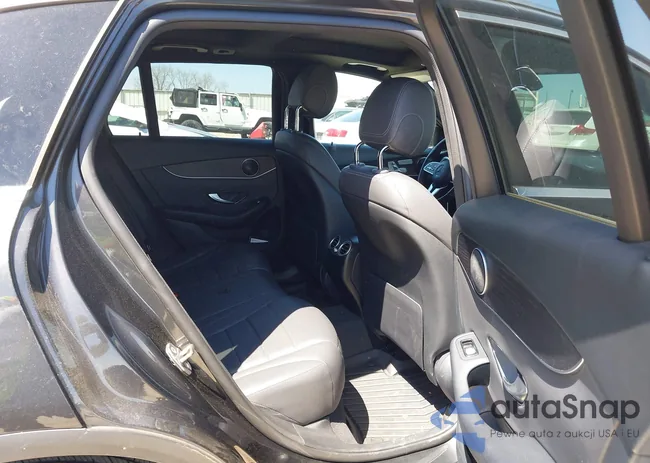 WDC0G8DB1LF721865: 41886603