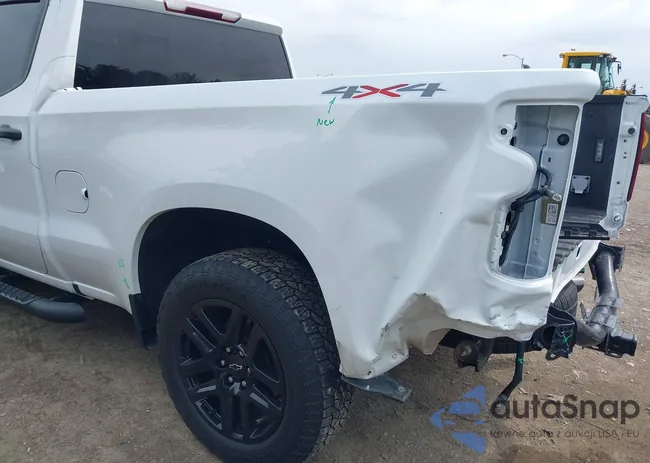 1GCPYBEK0MZ338027: 41886673