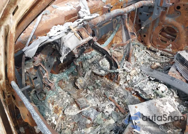 WA1EFCFSXGR008833: 41887278