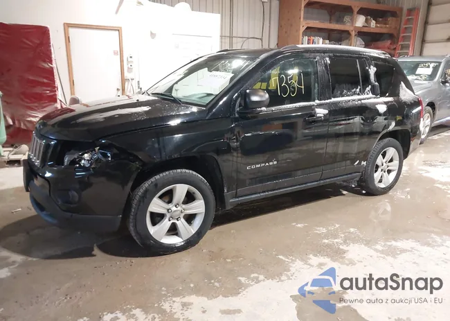 1C4NJDBB2HD143965: 41887354