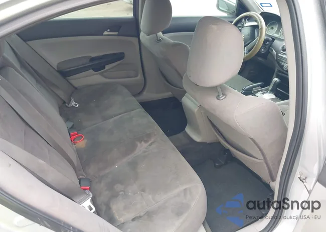 1HGCP2F3XBA086826: 41887415