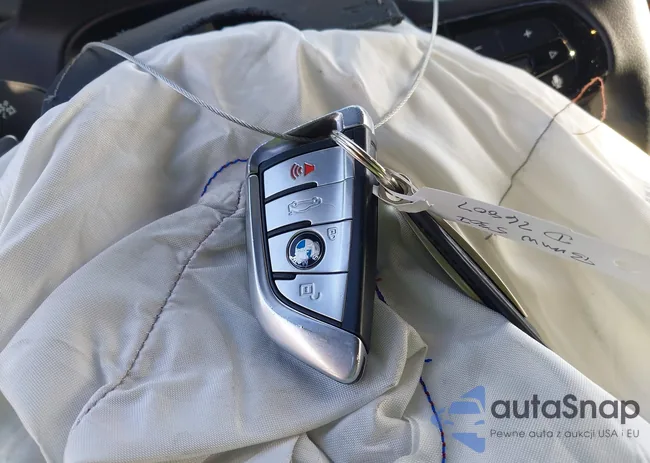 WBAJR7C03LCD76807: 41887586