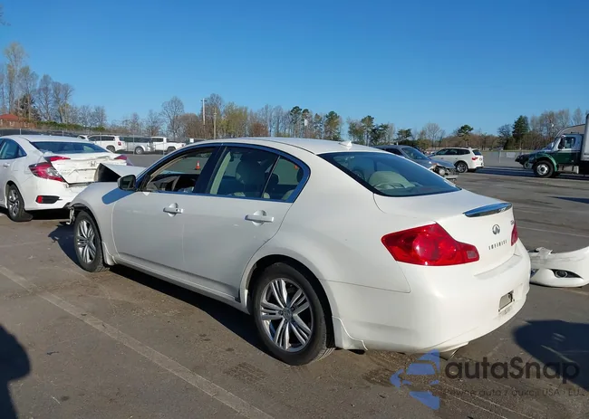 JN1DV6AR8BM450044: 41888376