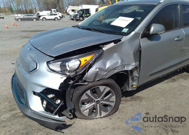 KNDCC3LG4K5014875: 41888602