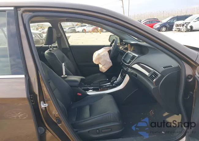 JHMCR6F59HC022905: 41889001