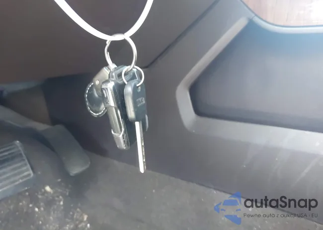 3GTU2VEC0FG375855: 41890281