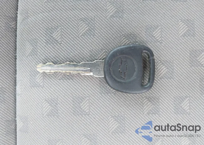 1GNDV33108D101611: 41890366