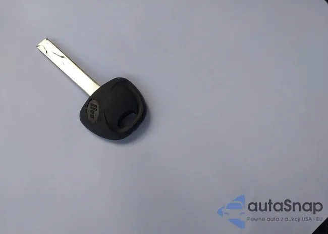 5XXGT4L31JG267716: 41890611