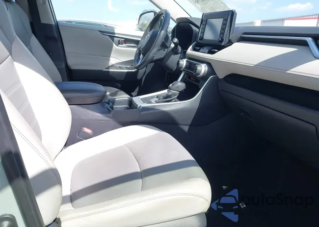 JTMC1RFV5KD014585: 41890795