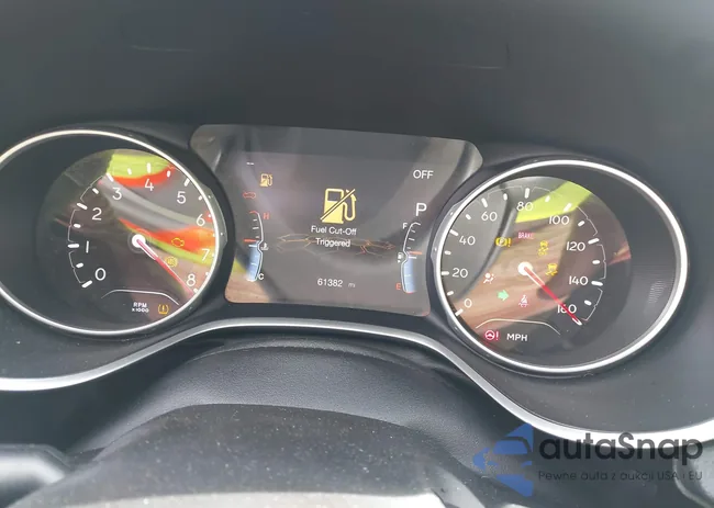 3C4NJDBB9KT679054: 41892388