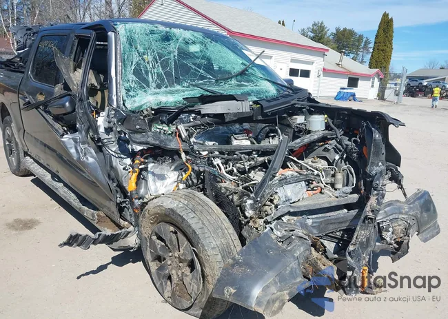 1FTVW1EV4NWG03679: 41892542