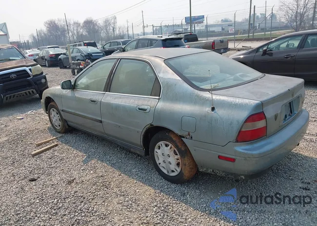 1HGCD5633SA024016: 41892732