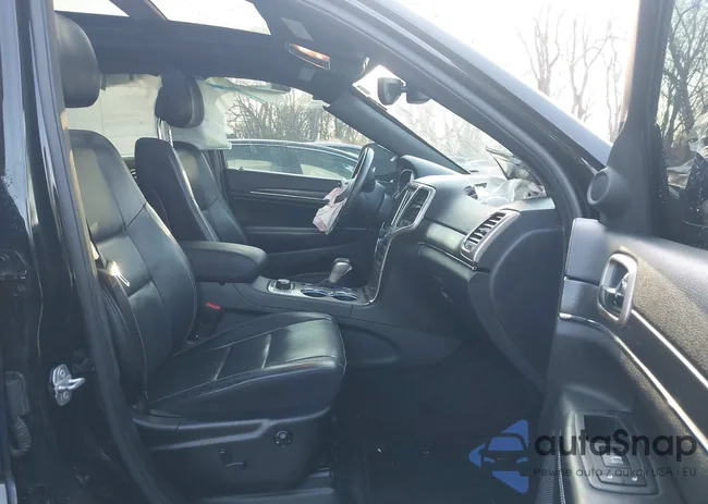 1C4RJFBG8HC872146: 41892138