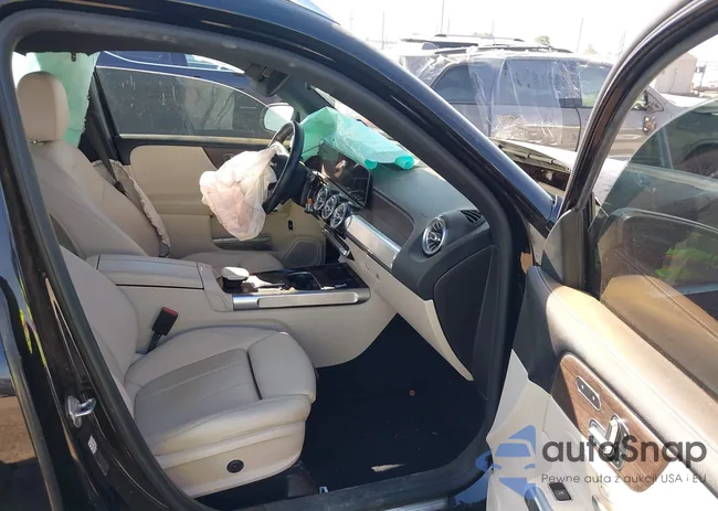 W1N4M4GB9MW106897: 41893413