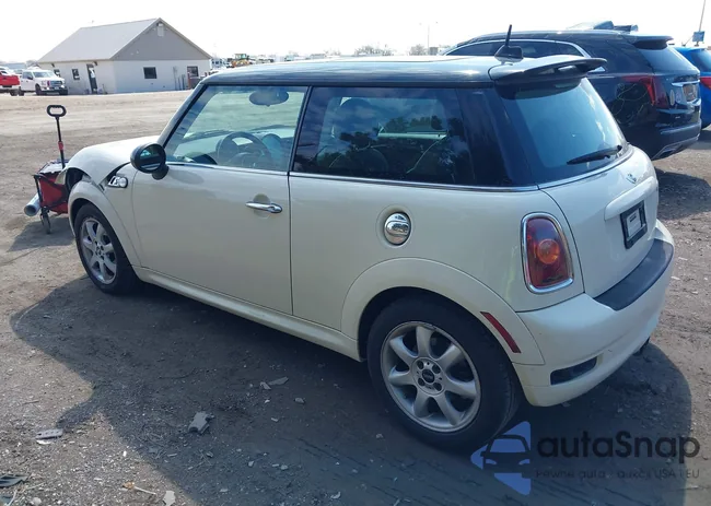 WMWMF7C55ATZ71881: 41893555