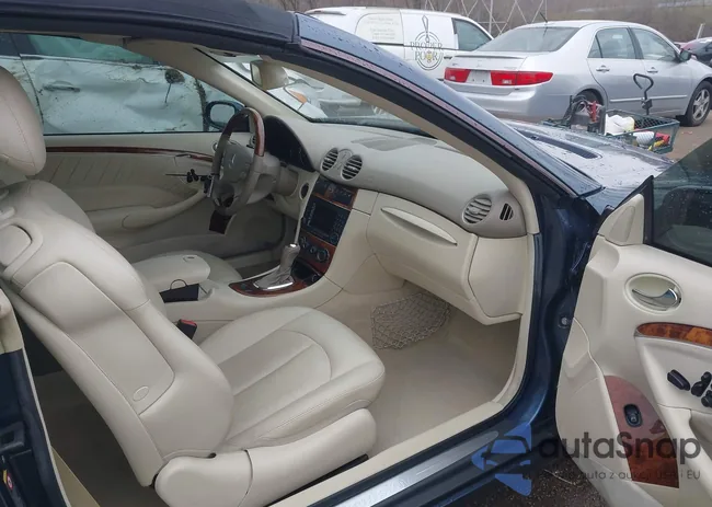 WDBTK65J55F125588: 41893709