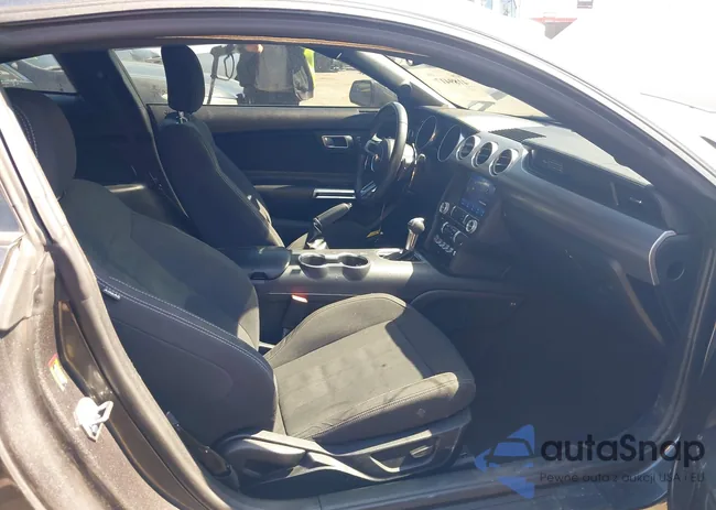 1FA6P8TH9L5187290: 41894176