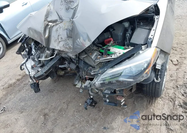 2T1BURHE3KC136925: 41894583