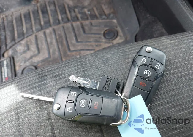 1FTFX1EF7HFA68717: 41894736