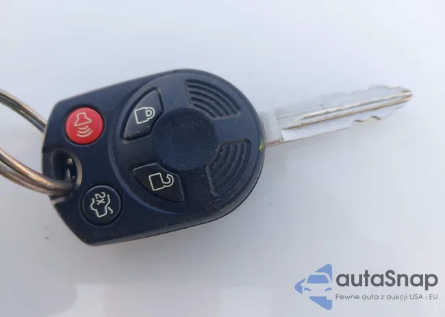 3FAHP0HG5AR137605: 41894738