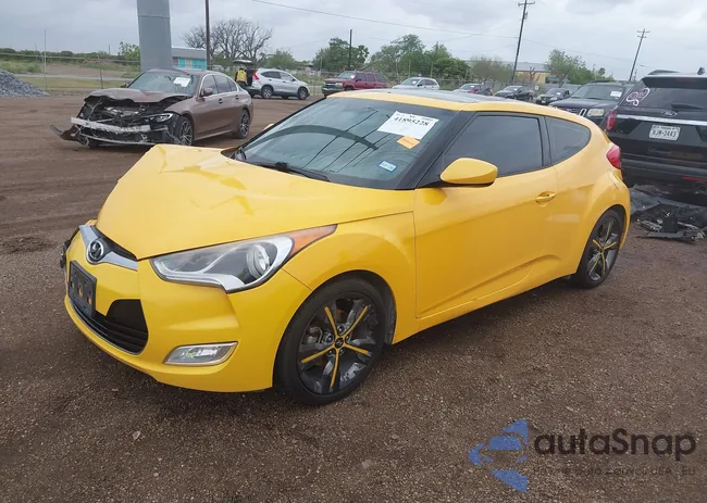 KMHTC6AD2GU256907: 41895228