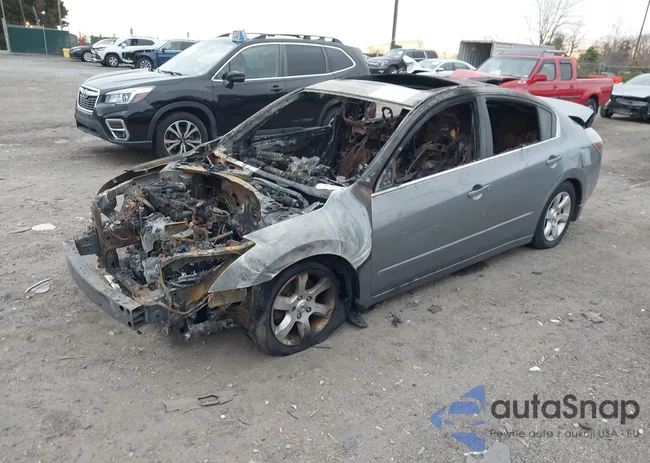 1N4AL21E89N493112: 41895299