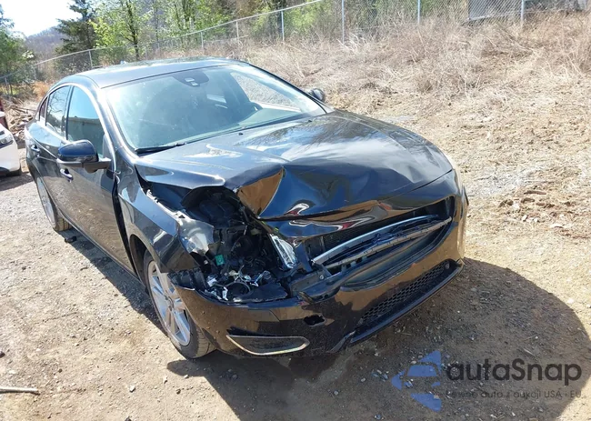 YV1612FS6D2207556: 41895353