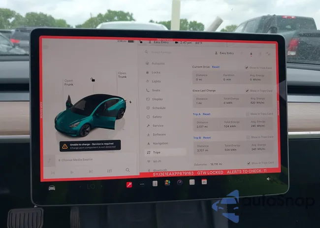 5YJ3E1EAXPF679163: 41895372