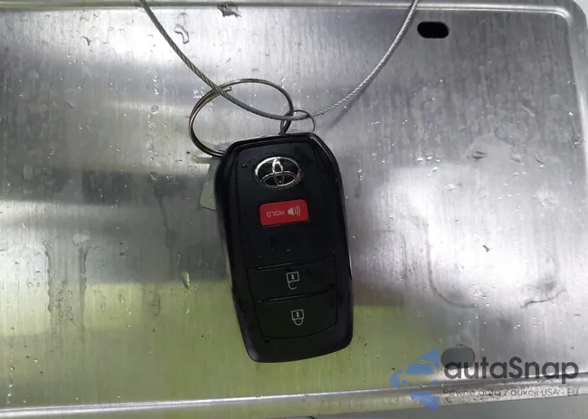 JTNC4MBE9P3204611: 41895450