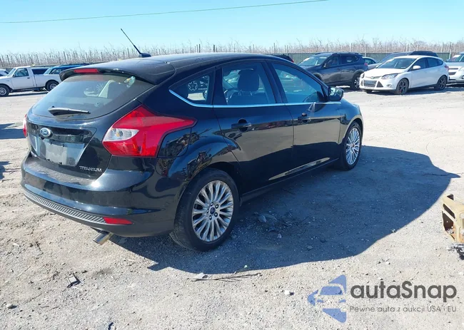 1FAHP3N28CL260018: 41895530