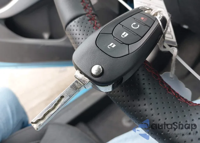 KL77LGEP6SC074414: 41895549