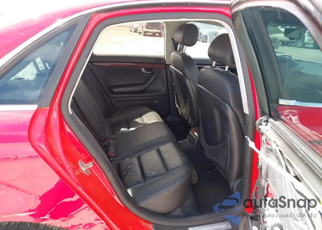 WAUDF78E27A184674: 41895570