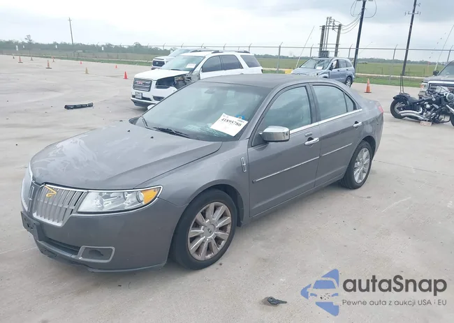 3LNHL2GC4BR767404: 41895780