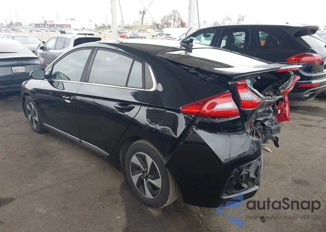 KMHC75LC5JU072068: 41895910