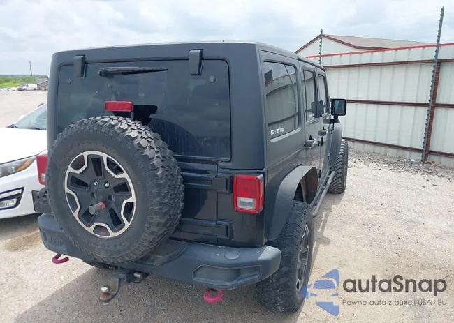 1C4BJWFG2FL572417: 41895927