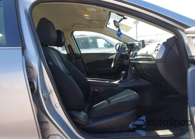 3MZBN1U75HM156192: 41897357